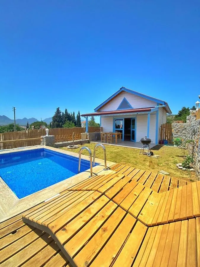 Villa Rengin Datça 0*,